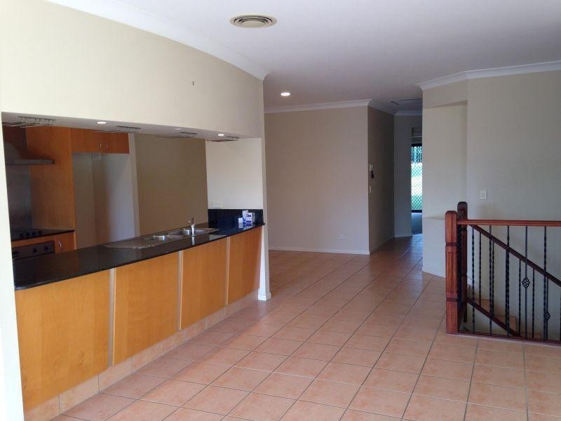 85 Palm Meadows Drive, Carrara QLD 4211