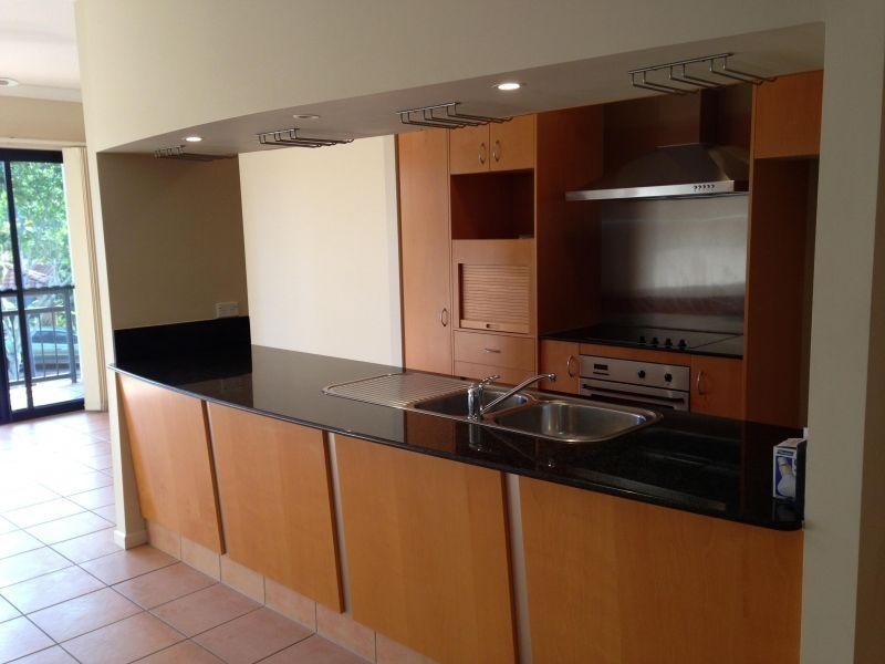 85 Palm Meadows Drive, Carrara QLD 4211