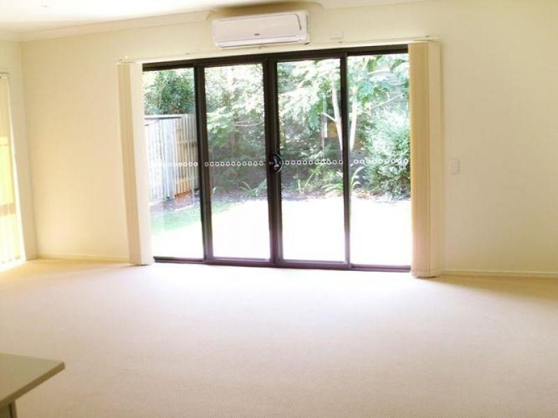 A/2 Catalina Way, Upper Coomera QLD 4209