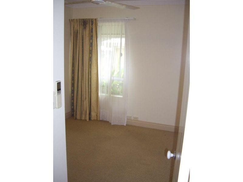 79 Spence Street, Cairns QLD 4870