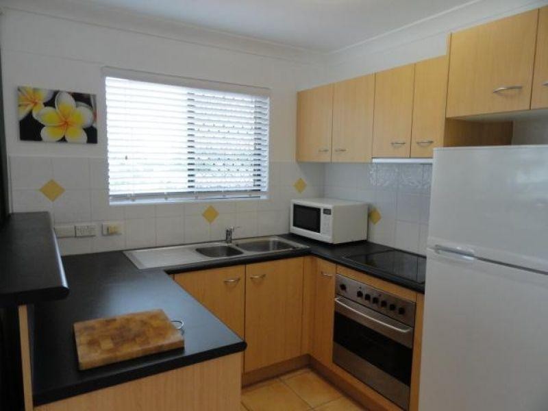 12 Paradise Island, Surfers Paradise QLD 4217