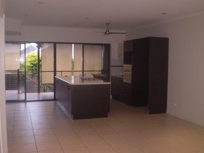 25 Abell Road, Cannonvale QLD 4802