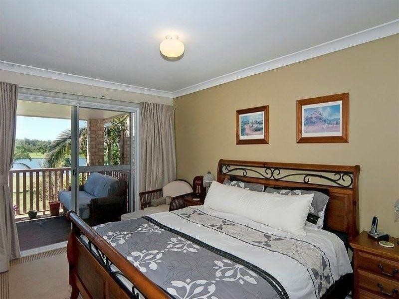 8 Peninsula Avenue, Cornubia QLD 4130