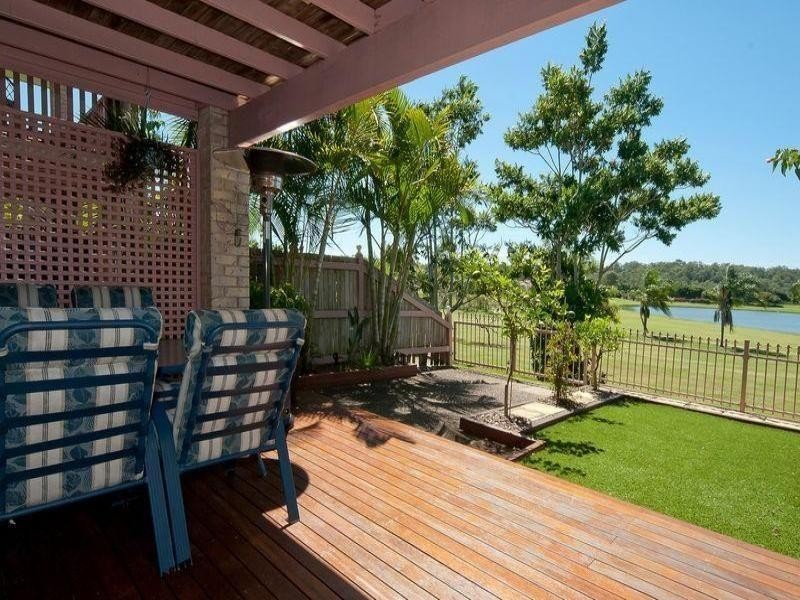 8 Peninsula Avenue, Cornubia QLD 4130