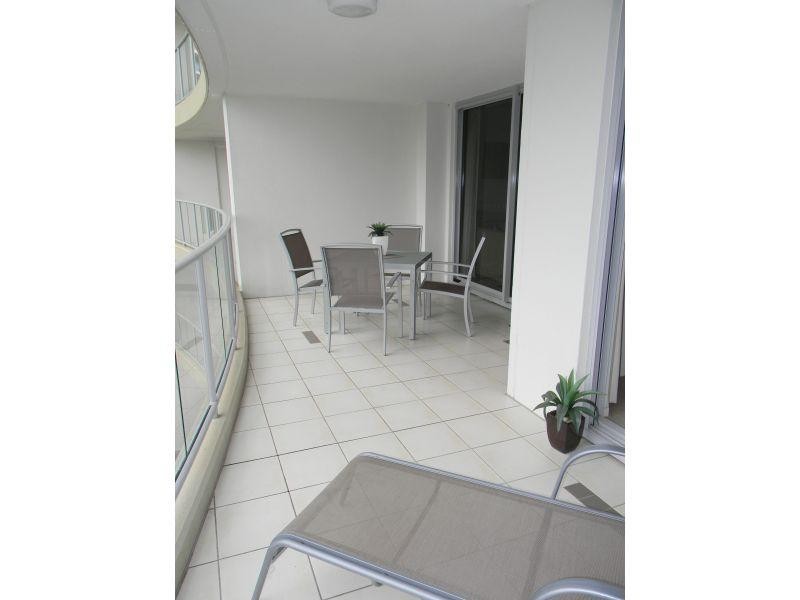 21 Cypress Avenue, Surfers Paradise QLD 4217