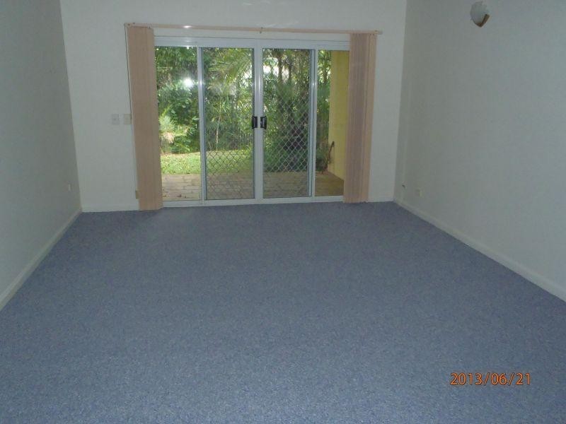 5-15 McGregor Street, Mooroobool QLD 4870