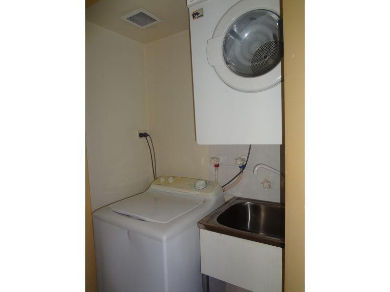 Furn/14 Spendelove St, Southport QLD 4215