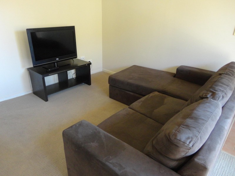 Furn/14 Spendelove St, Southport QLD 4215