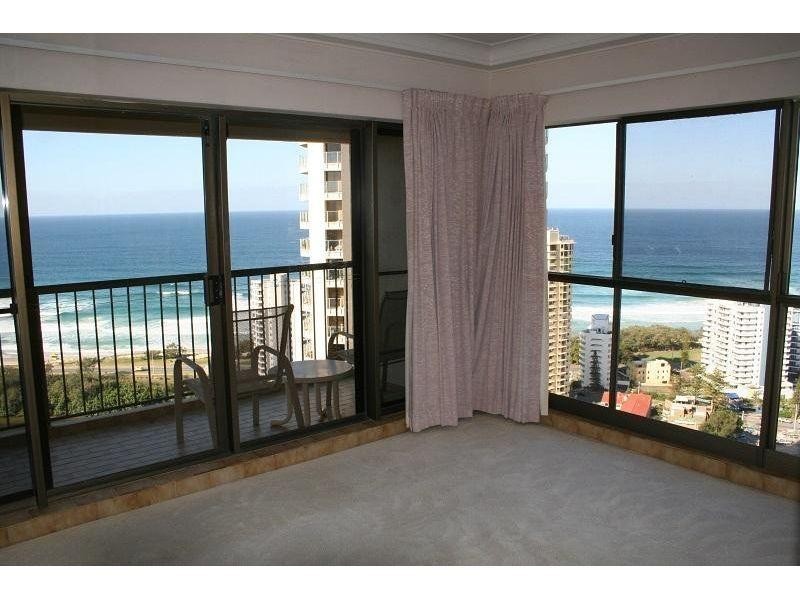 2 Admiralty Drive, Paradise Waters QLD 4217