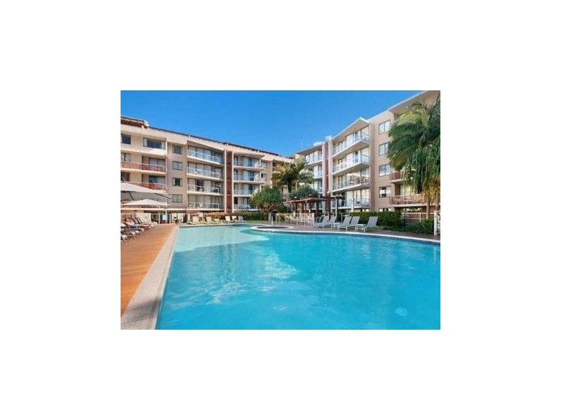 1064/1 Ocean Street, Burleigh Heads QLD 4220