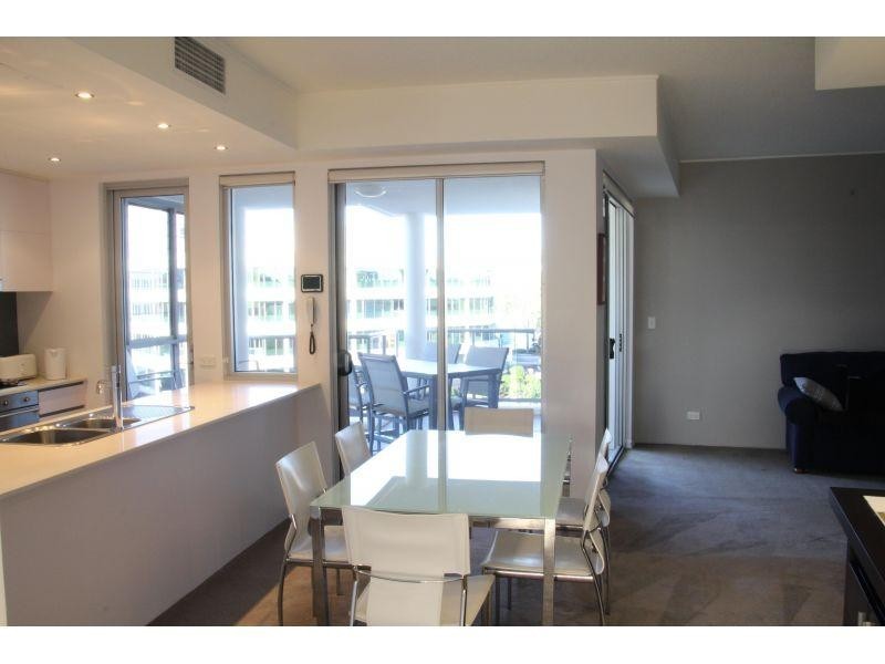 8 Dunmore Terrace, Auchenflower QLD 4066