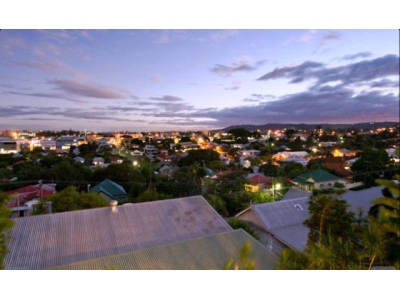 57 Charteris Street, Paddington QLD 4064