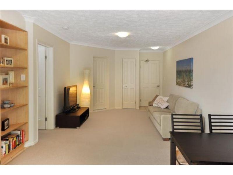 Mermaid Beach QLD 4218