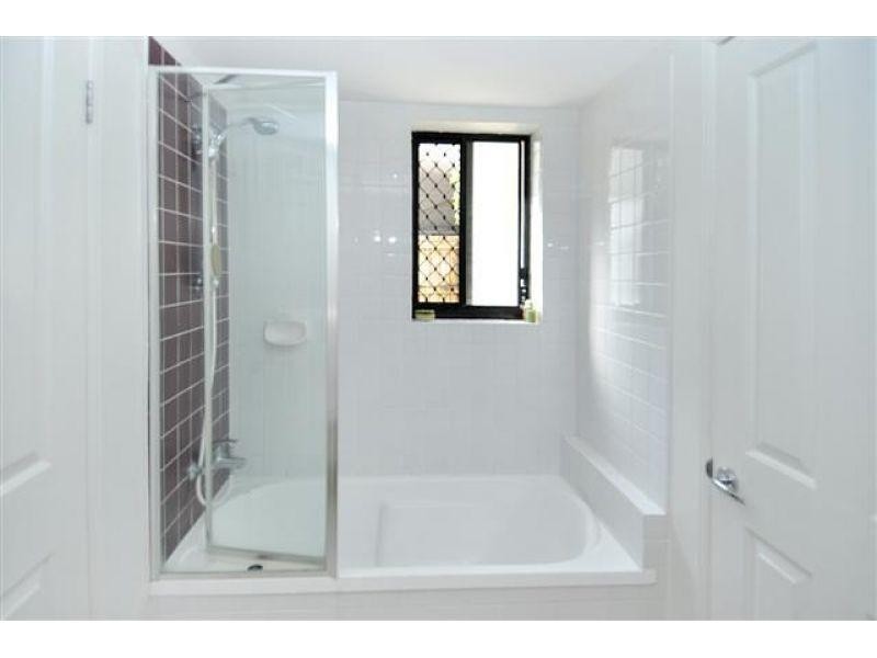 Mermaid Beach QLD 4218