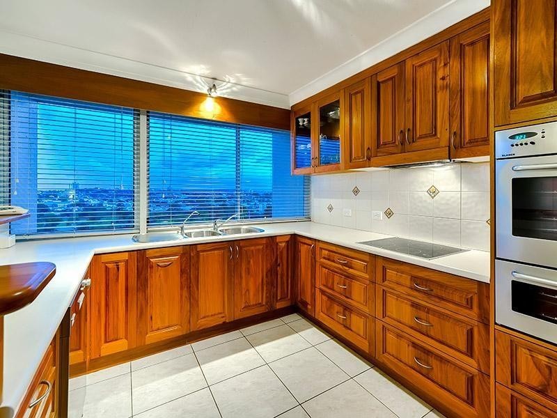 32 Dunmore Terrace, Auchenflower QLD 4066