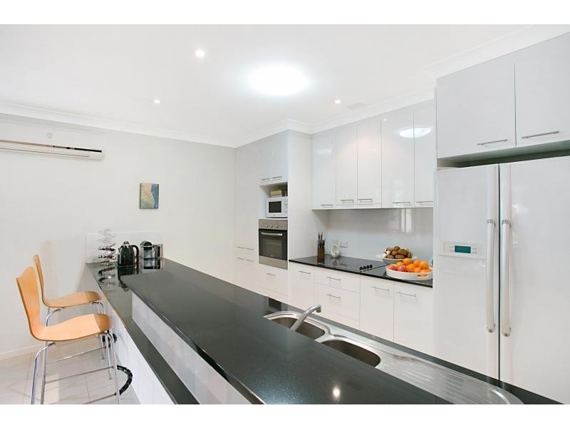 293 Easthill Drive, Robina QLD 4226