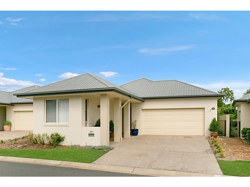 293 Easthill Drive, Robina QLD 4226