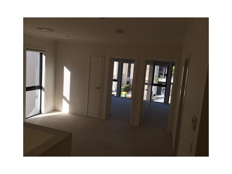 59 Easthill Drive, Robina QLD 4226