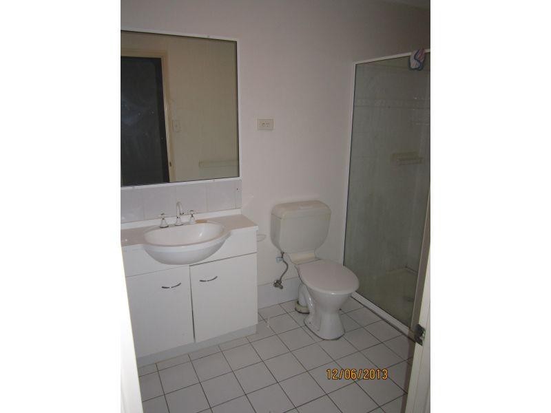 100 Racecourse Road, Bundall QLD 4217