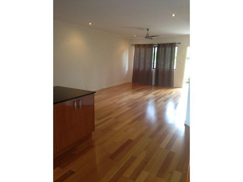 9/25 Abell Road, Cannonvale QLD 4802