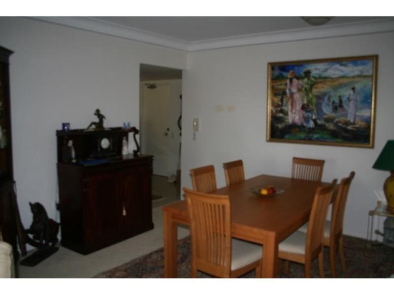 116/2 Admiralty Drive, Surfers Paradise QLD 4217