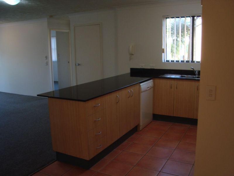 19/24 Slatyer Avenue, Bundall QLD 4217