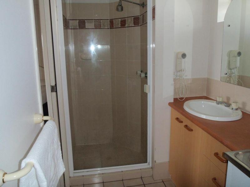 106 Marine Parade, Southport QLD 4215