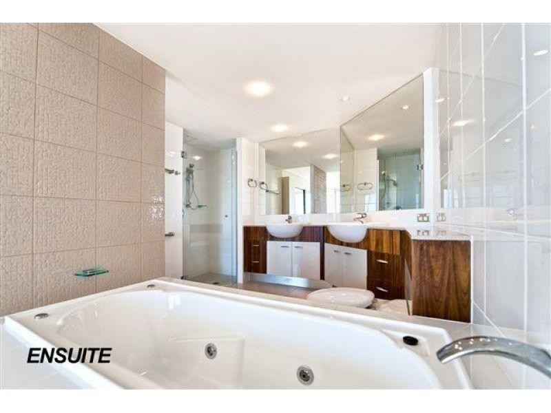 21 Cypress Avenue, Surfers Paradise QLD 4217