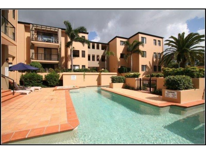 37/24 Slatyer Avenue, Bundall QLD 4217