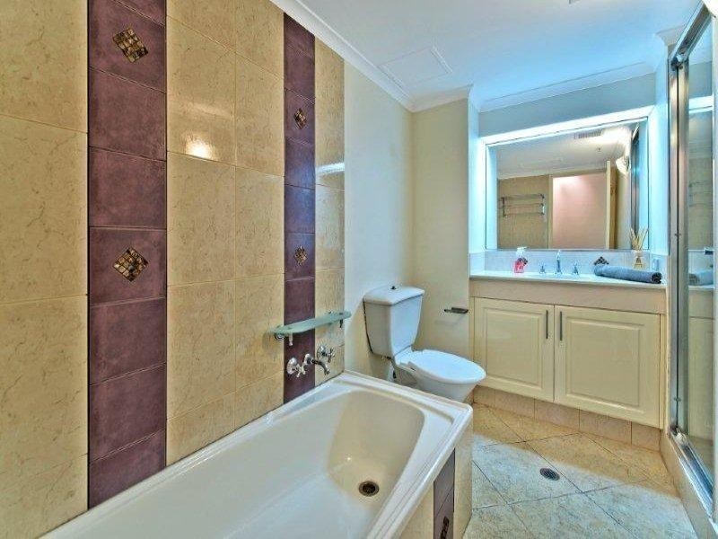 Unit 147/2 Admiralty Drive, Surfers Paradise QLD 4217