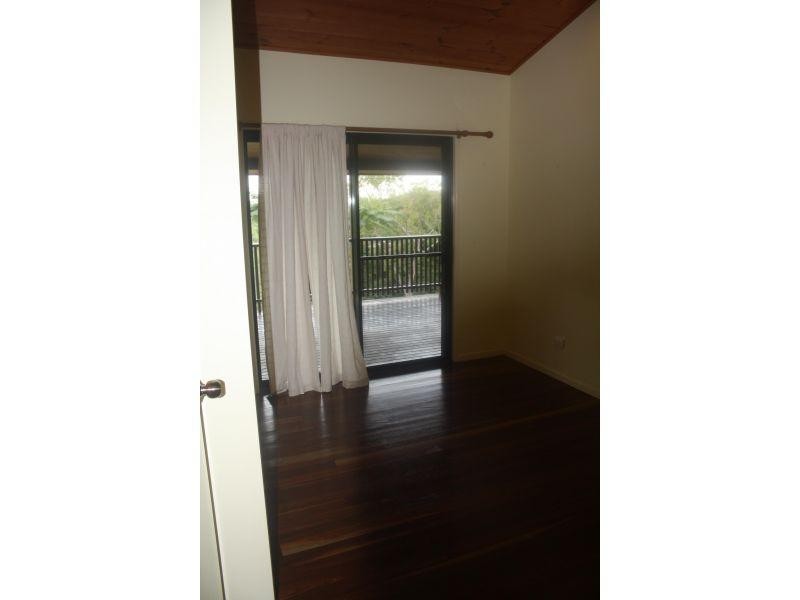 8 South Molle Bvld, Cannonvale QLD 4802