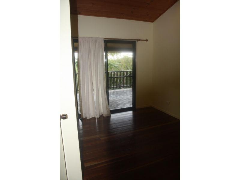 8 South Molle Bvld, Cannonvale QLD 4802