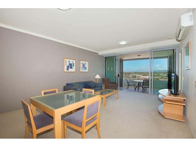 360 Marine Parade, Labrador QLD 4215