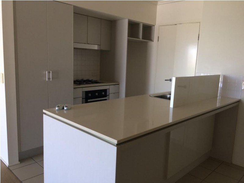 1067/18 Manning Street, Milton QLD 4064