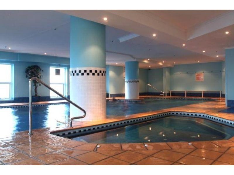 16/1-9 Hughes Avenue, Main Beach QLD 4217