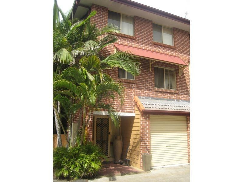 100 Racecourse Road, Bundall QLD 4217