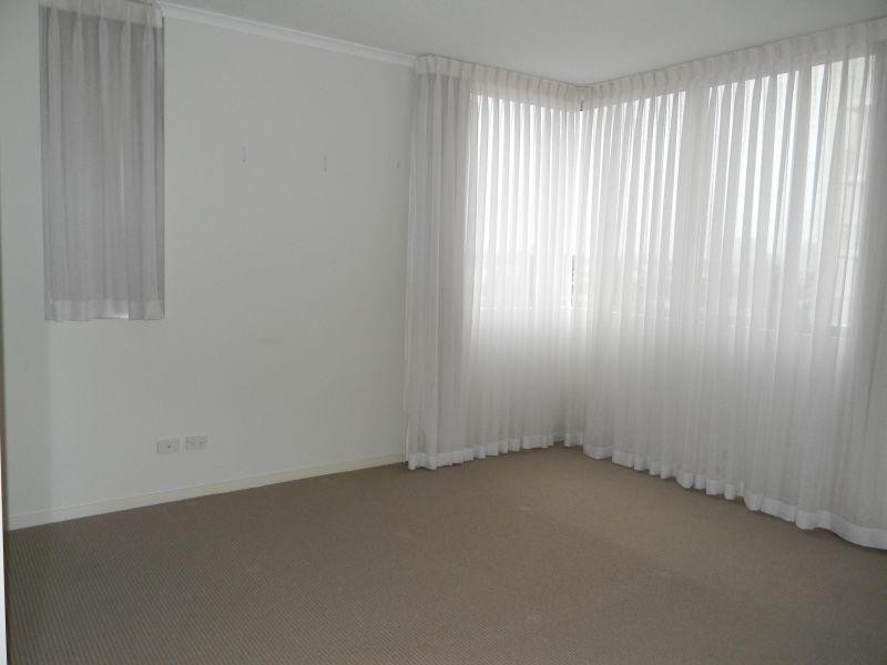 21 Cypress Avenue, Surfers Paradise QLD 4217