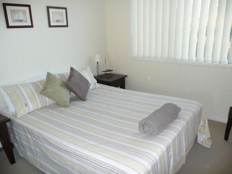 11/99-101 Heeb Street, Benowa QLD 4217