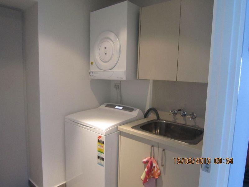 Unit 2002/438 Marine Parade, Biggera Waters QLD 4216