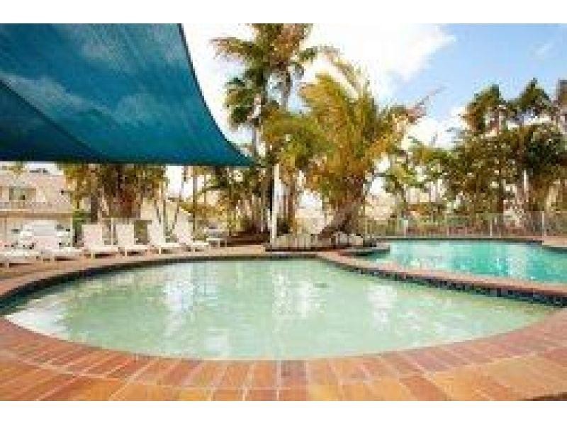 2 Coolgardie Street, Elanora QLD 4221