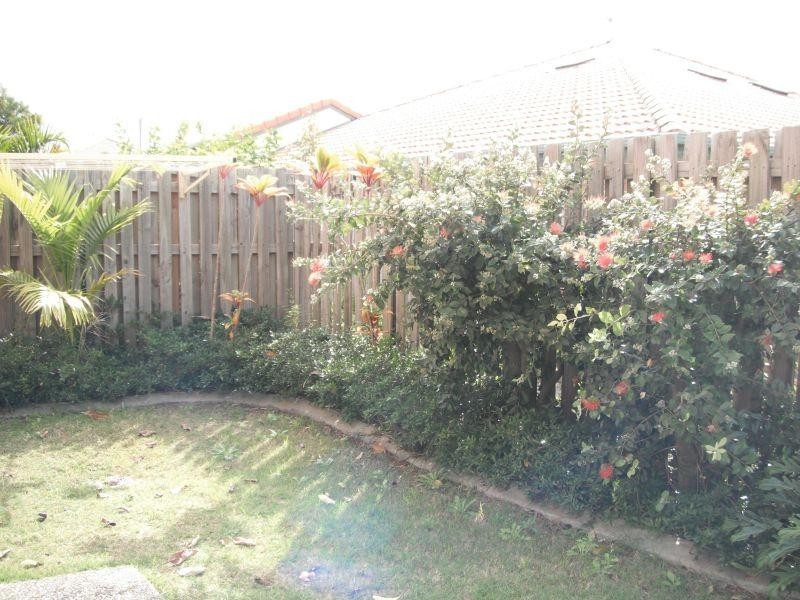 Townhouse 52/2 Bos Drive, Coomera QLD 4209