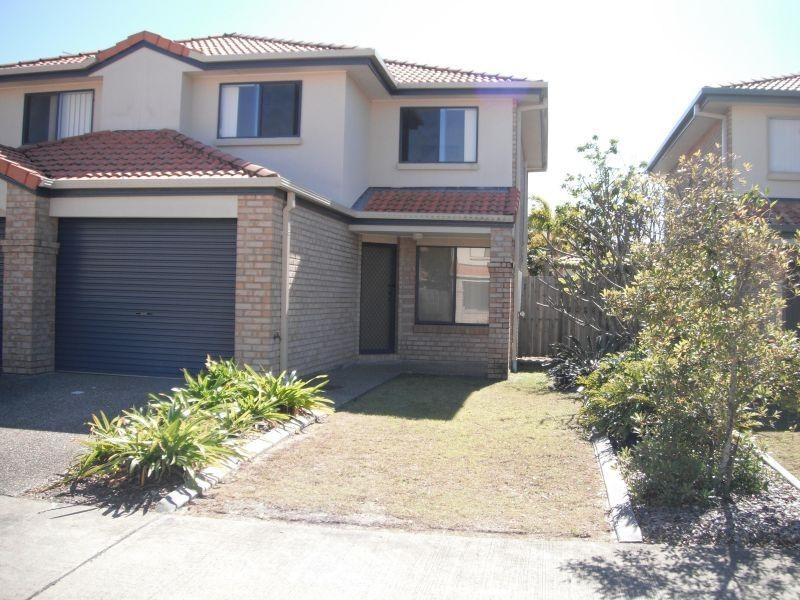 Townhouse 52/2 Bos Drive, Coomera QLD 4209