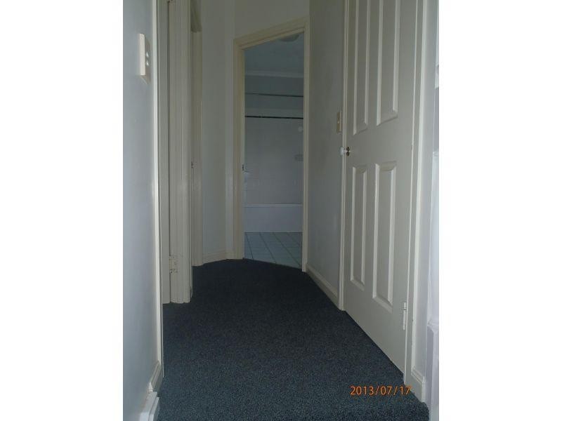 Unit 27/5-15 McGregor Street, Mooroobool QLD 4870