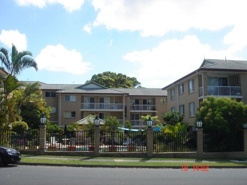 16-22  Whitby Street, Southport QLD 4215