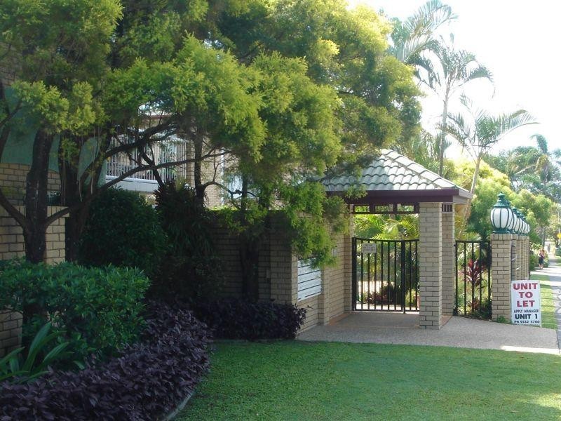 16-22  Whitby Street, Southport QLD 4215