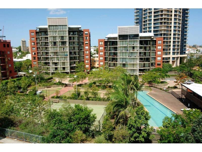 15 Goodwin Street, Kangaroo Point QLD 4169