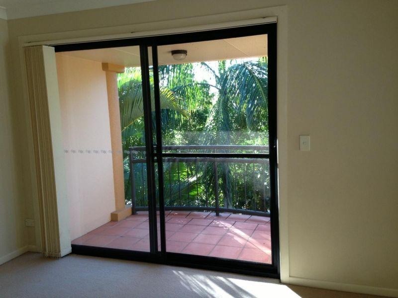 85 Palm Meadows Drive, Carrara QLD 4211
