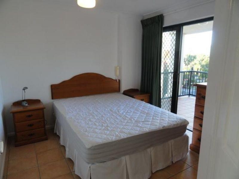 12 Paradise Island, Surfers Paradise QLD 4217