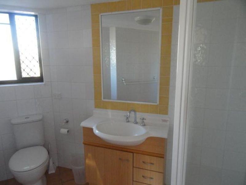 12 Paradise Island, Surfers Paradise QLD 4217