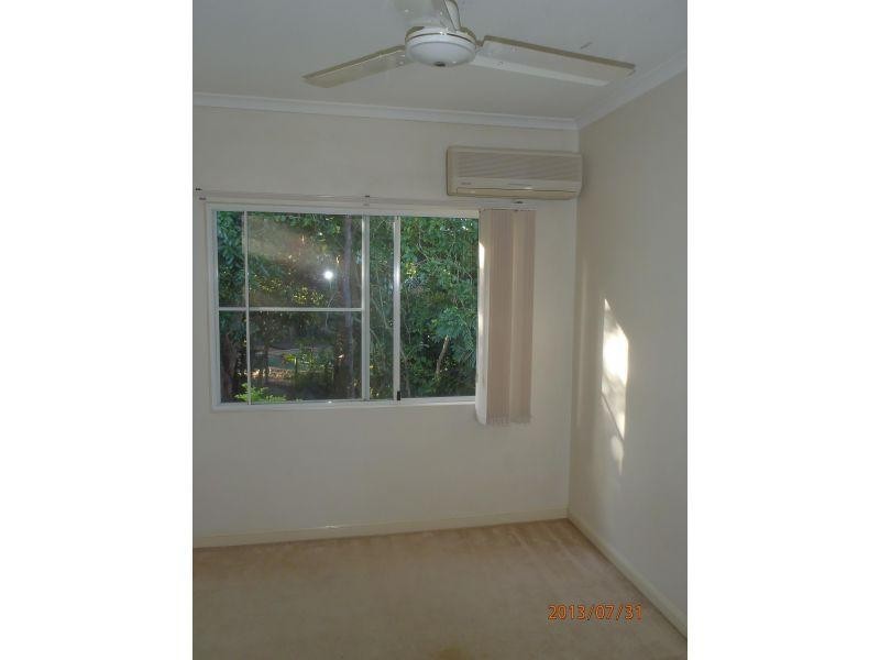 5-15 McGregor Street, Mooroobool QLD 4870